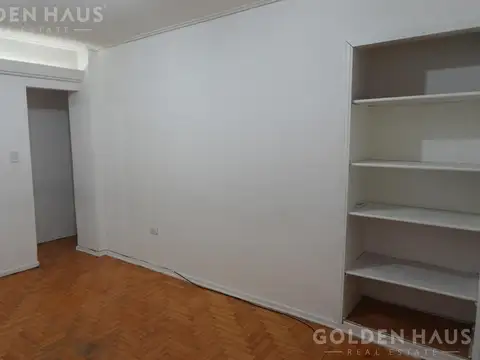 Departamento en Alquiler en Villa Luro, $ 800.000
