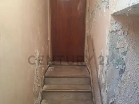 9 DE JULIO 300, Piso 0