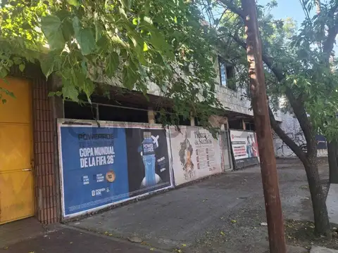 Galpon en Venta 10  mts Fondo