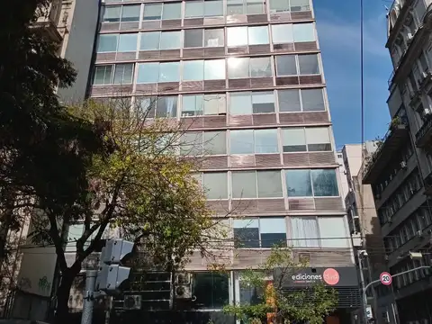 Ubicación Inmejorable: Oficina en Edificio MANIFOLD, Plaza Lavalle CON COCHERA