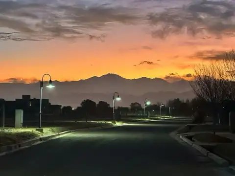 Terreno en Venta en Lunlunta, USD 45.000