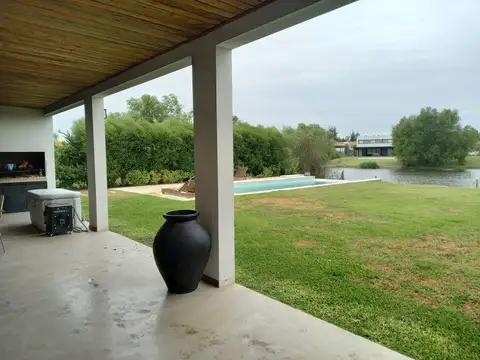 Casa Chalet en Alquiler en San Matias, G.B.A. Zona Norte, Argentina