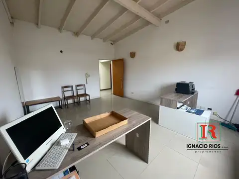 Oficina en Venta al Oeste