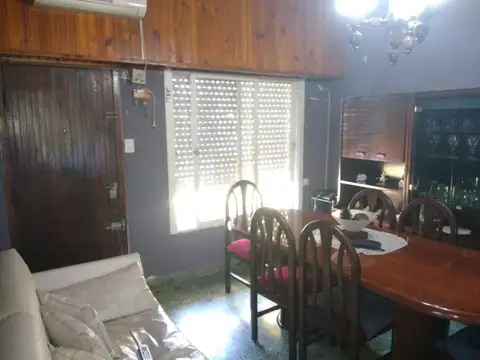 casa muy buena en José León Suarez