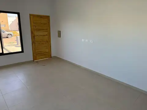 Depto Tipo Casa en Venta en Maipu, USD 120.000