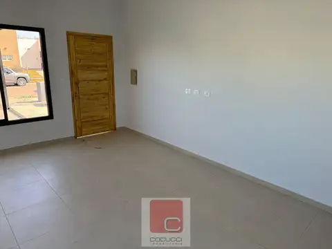 Depto Tipo Casa en Venta en Maipú, USD 120.000