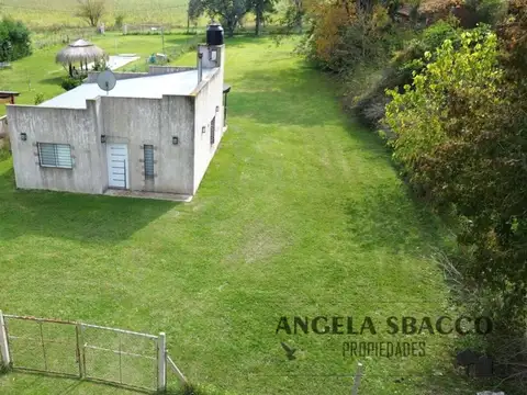 Casa 3 ambientes con 1 baño