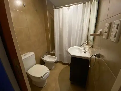 VENTA DEPARTAMENTO 2 Y 1/2 AMB. LOMAS DEL MIRADOR