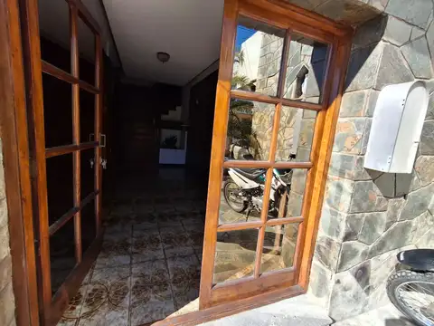 Paseo 144 y avenida 3 7100, Piso 3