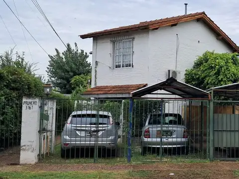 VENTA DE CASA, 3 AMBIENTES.