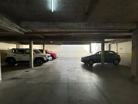 Cochera en  venta Entre Rios 1700 planta baja - Abasto Rosario