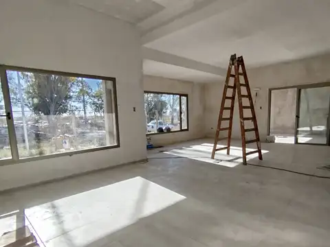 Casa a estrenar en venta en calle Ortubia 1649, Las Paredes, San Rafael.
