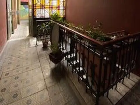 Aristóbulo del Valle 109