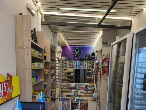 LOCAL COMERCIAL 32 m2– EXCELENTE UBICACIÓN -AV. MITRE 615 – AVELLANEDA CENTRO.