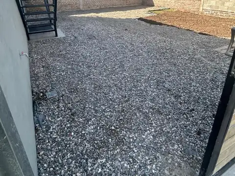 Departamento en Alquiler en Barrio Granadero Baigorria, $ 480.000