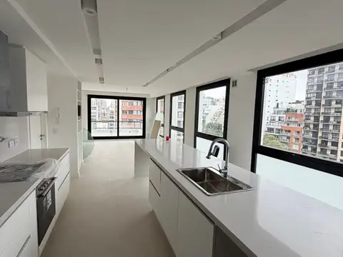 Departamento en Alquiler de 3 dormitorios