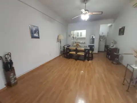 Estanislao Del Campo 500, Piso 1°