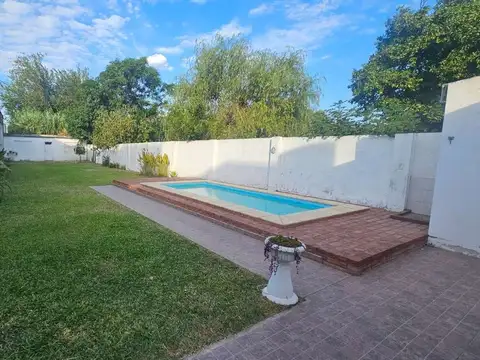 VENTA CASA 2 DORM + DPTO 2 DORM CENTRO SAN NICOLAS