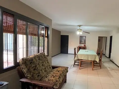 Venta Casa Calle Pedro de Castillo Villa Nueva