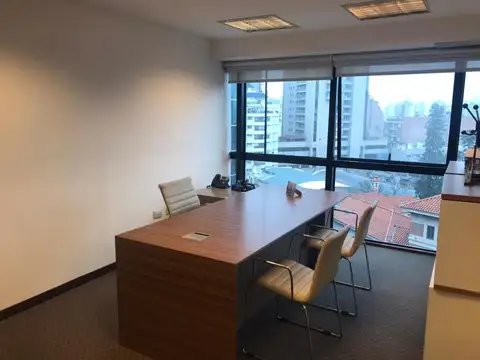 Oficina en Venta 20 años