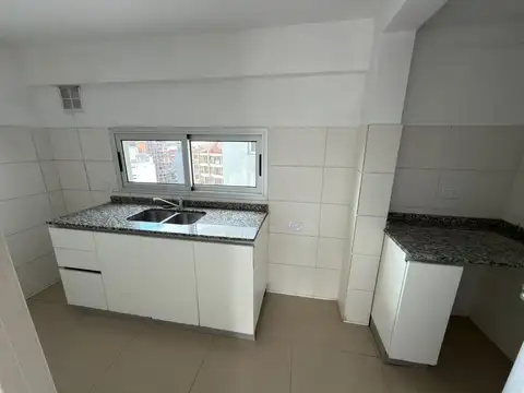 Departamento en Alquiler con 1 cocheras