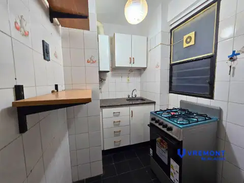 Sarmiento al 2200 - Depto en  alquiler, 1ambiente, Barrio de Balvanera - Cocina Independiente-