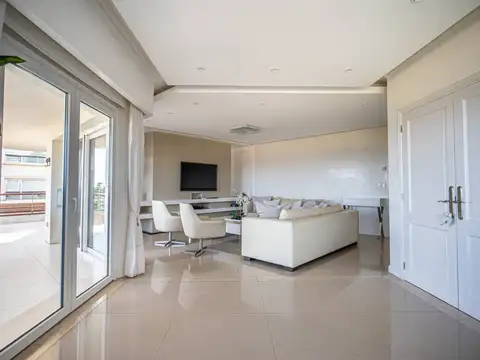 Departamento de 4 suites en barrio cerrado Veramansa 100