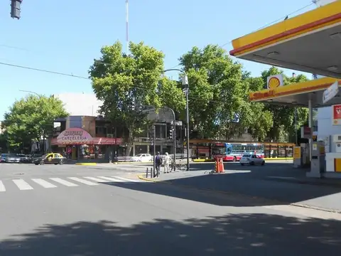 TERRENO SOBRE AV. DONATO ALVAREZ CASI ESQUINA JUAN B JUSTO EN VENTA EN CABALLITO