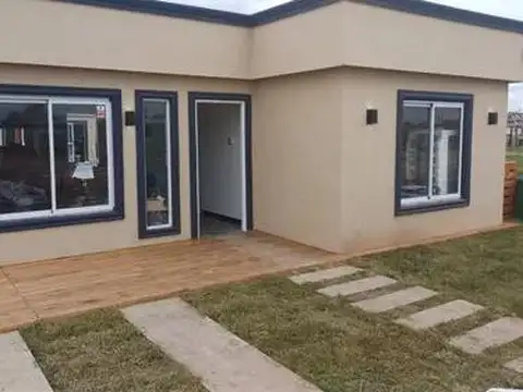 Casa en venta - 2 Dormitorios 2 Baños - 300Mts2 - Finca Don Eugenio II, General Rodríguez