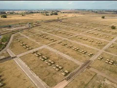 Casa en venta - 2 Dormitorios 2 Baños - 300Mts2 - Finca Don Eugenio II, General Rodríguez