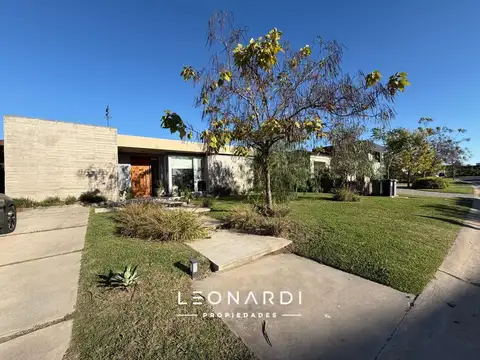 Casa en venta en Puertos del Lago | Escobar - ID 5833