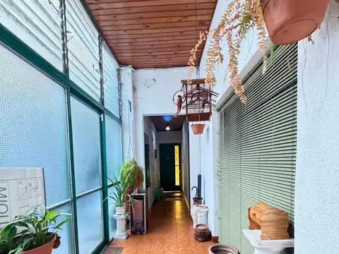 Venta Casa 4 amb c/quincho y parrilla V. Urquiza