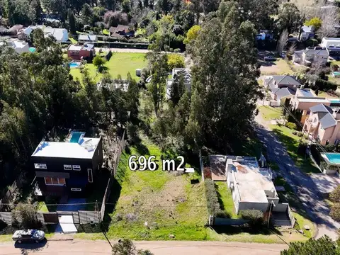 Terreno en Venta de 698,0 m2