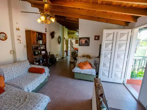 CASA EN VENTA LAVALLOL 3 CASAS EN 1