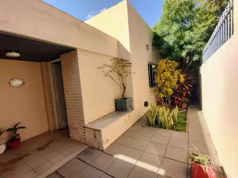 Casa en Venta en San Fdo del Valle de Catamarca, USD 190.000