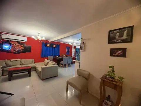 CASA EN VENTA ZARATE