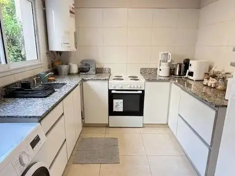 Casa en Venta en Barrio Sur, USD 81.000