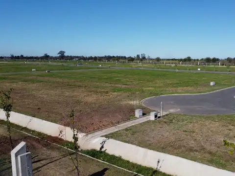 Terreno en Venta 20  mts Frente