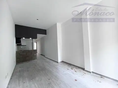 Depto Tipo Casa en Venta de 2 ambientes