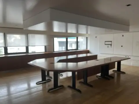 Oficina en Alquiler 40 años