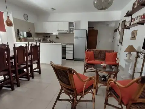 Departamento en Alquiler en Munro-Este, $ 800.000