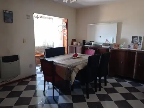 MUY LINDO 3 AMB EN BARRIO SAMORE TODO LUZ