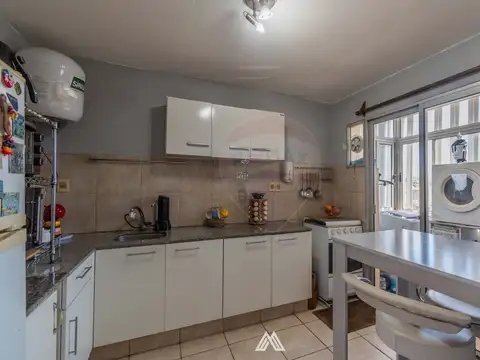 Venta apartamento tres dormitorios cochera Pando