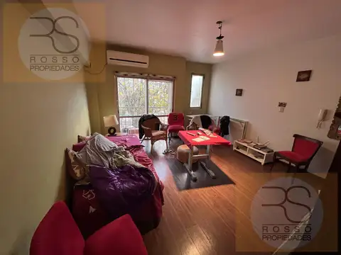 Departamento de 3 Ambientes con Cochera en Venta - Haedo