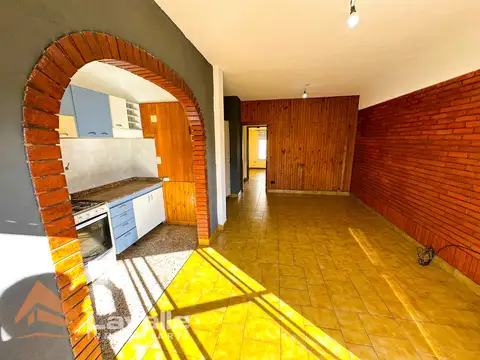 Departamento 2 ambientes en venta ezpeleta centro