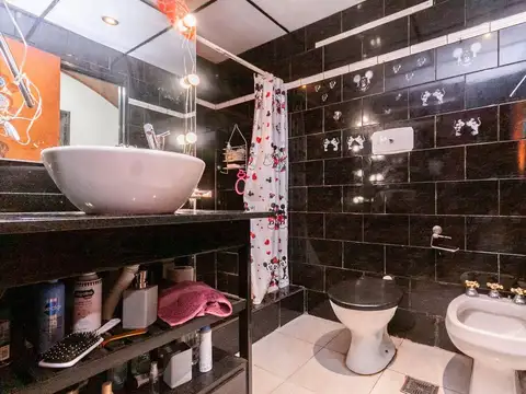 Venta Casa 6 ambientes Lanus ACEPTA PERMUTA