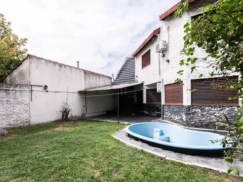Venta Casa 6 ambientes Lanus ACEPTA PERMUTA