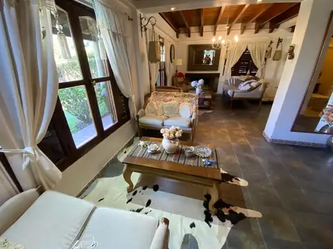 Casa en Venta en Zona Centro, USD 240.000