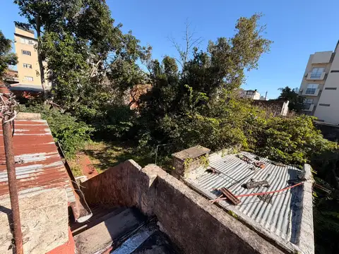Terreno en pleno centro de Quilmes de 385 m2