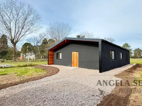 Casa en Venta en Parque Exaltación, USD 115.000